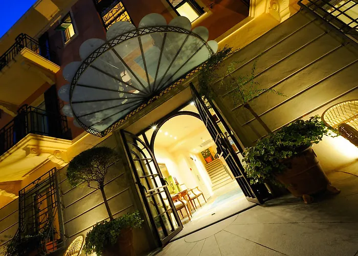 Aparthotel Firenze 4*