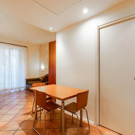 Apart Otel Firenze 4*