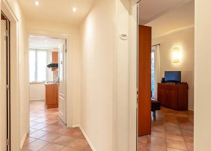Apart Otel Firenze 4*
