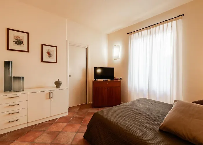 Firenze Apart Otel Alassio